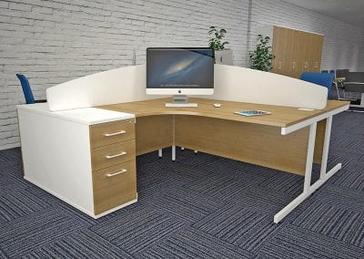 Sirius 12 pedestal desk finished in wood and white veneer, and complimenting desktop screen.